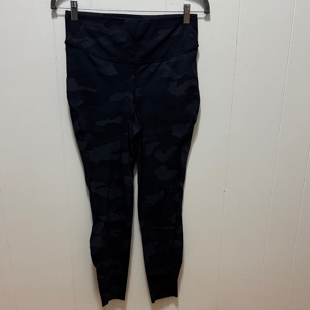Lululemon Black Camouflage Leggings